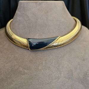 Vintage Monet Necklace: Gold Tone Omega Choker & Navy Blue Enamel Pendant.